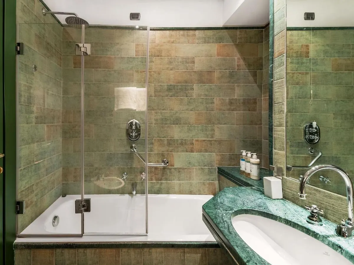 Hotel Numa Milan Camperio 4*,