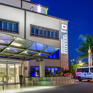 Domidea 4*, Roma İtalya